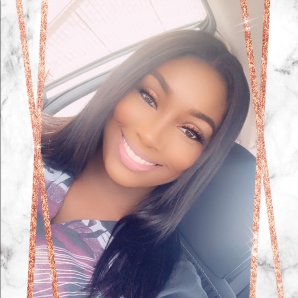 Meet your Posher, Nkemdili - Picture 1 of 1